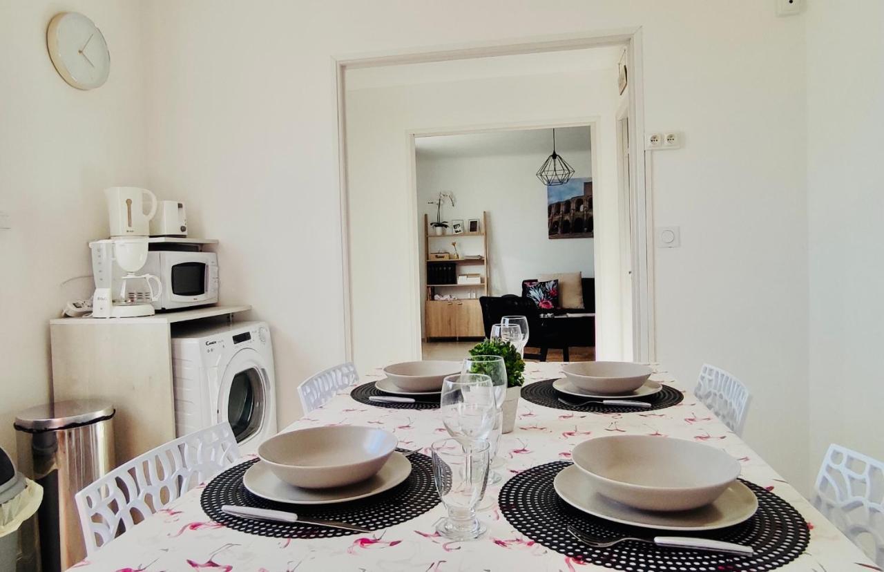 Le Jardin Arlesien - Parking Apartman Kültér fotó